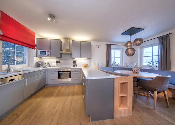 With Sauna Genieten In E2 Saalbach-Hinterglemm